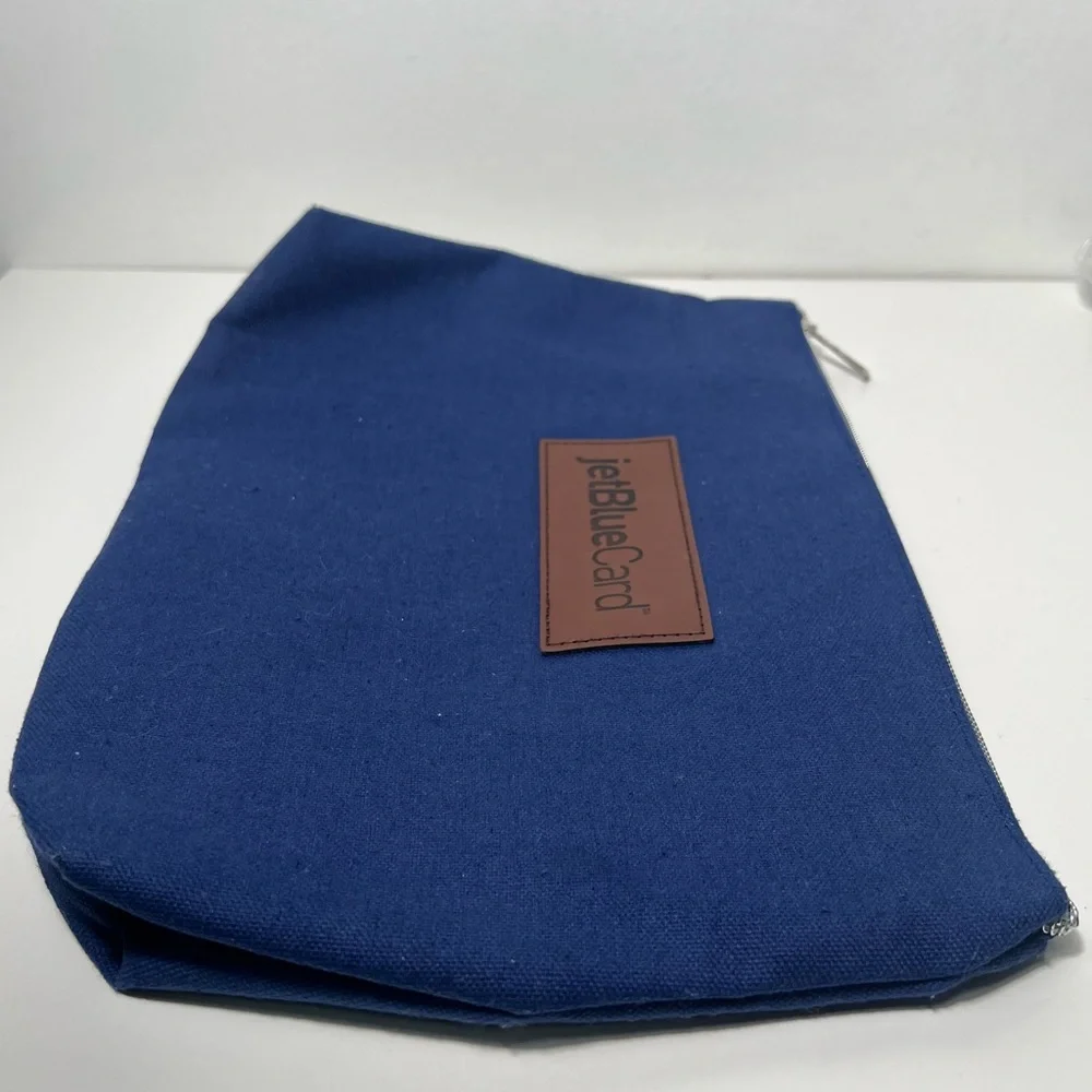 JetBlue Card Barclays Signature Tech & Travel Portfolio Pouch